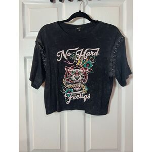 Ruby & Lace “No Hard Feelings” Graphic Crop Tee | Acid Wash | Size L